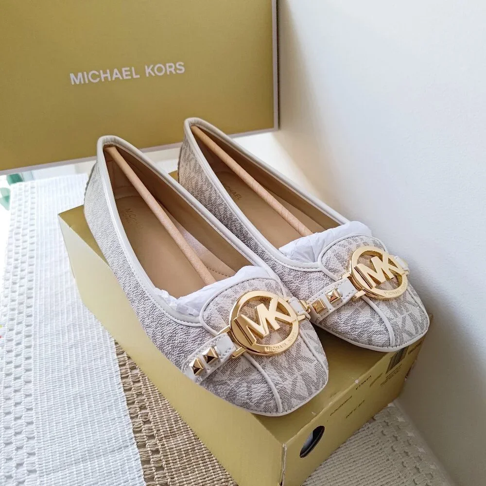 Michael Kors Fulton Studded Logo Moccasin size 7.5 color vanilla 49T8FUFR1B - Picture 5 of 15